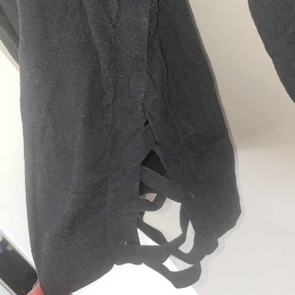 Black Michael Kors sweater - Picture 3 of 3